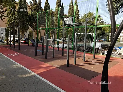 Satılır 2 otaqlı köhnə tikili 62 m²