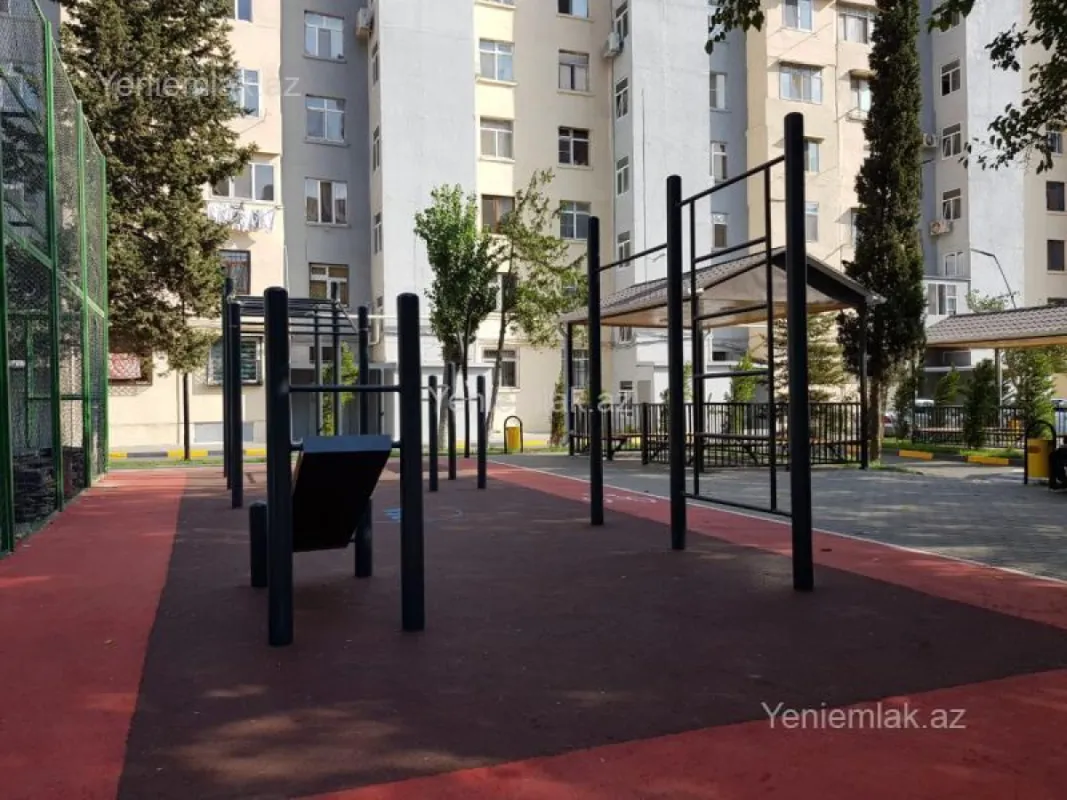 Satılır 2 otaqlı köhnə tikili 62 m²