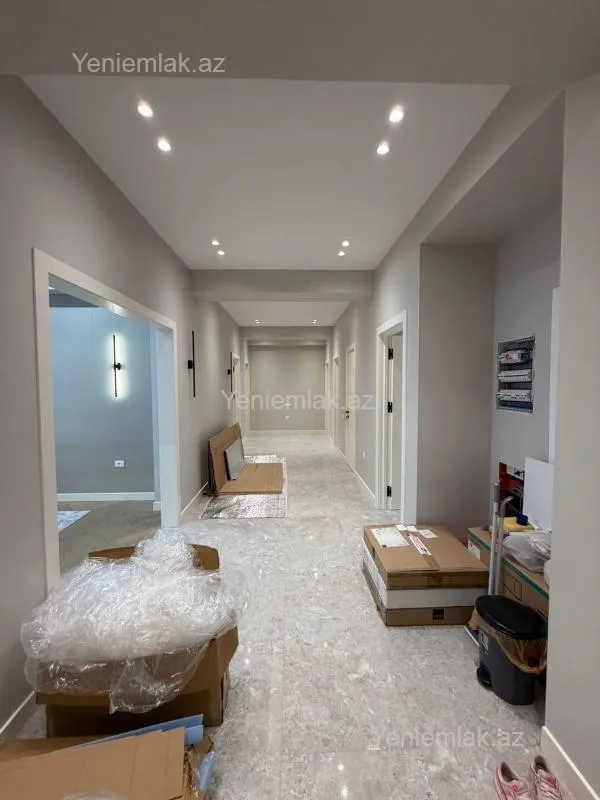 Satılır 5 otaqlı yeni tikili 195 m²