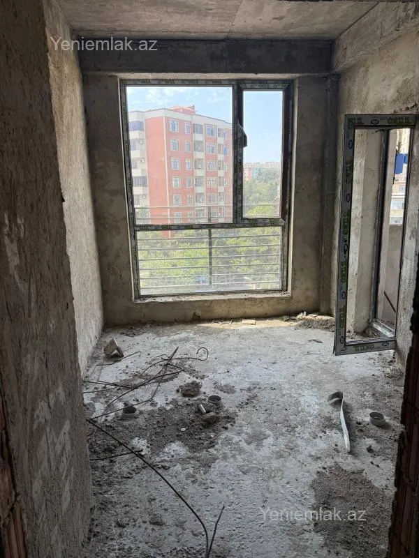 Satılır 3 otaqlı yeni tikili 93 m²