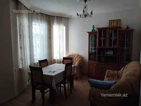 Satılır 5 otaqlı həyət evi 160 m²