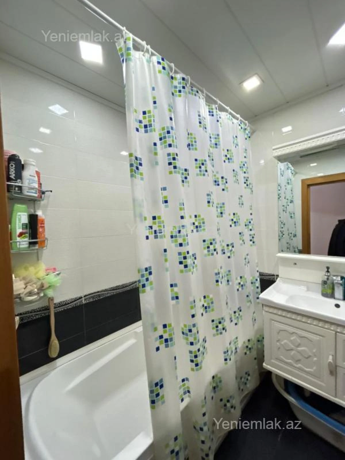 Satılır 2 otaqlı yeni tikili 84 m²