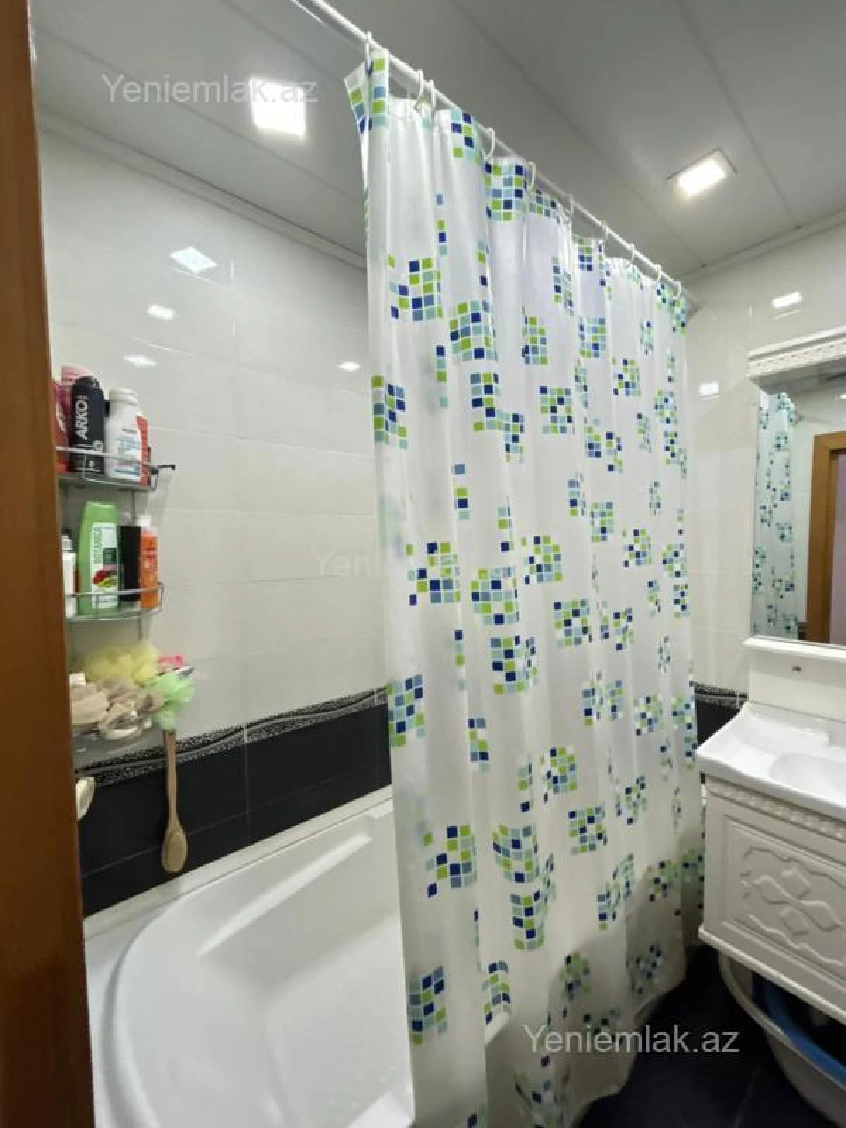 Satılır 2 otaqlı yeni tikili 84 m²