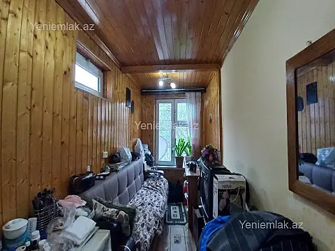 Satılır 2 otaqlı köhnə tikili 50 m²