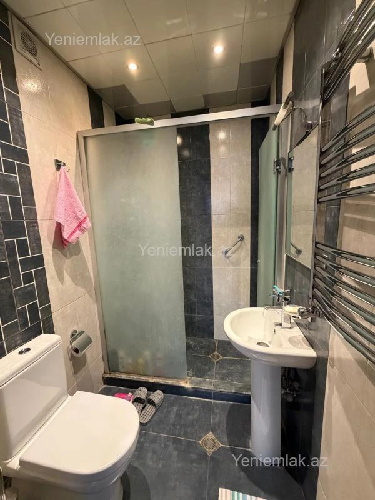 Satılır 3 otaqlı yeni tikili 135 m²