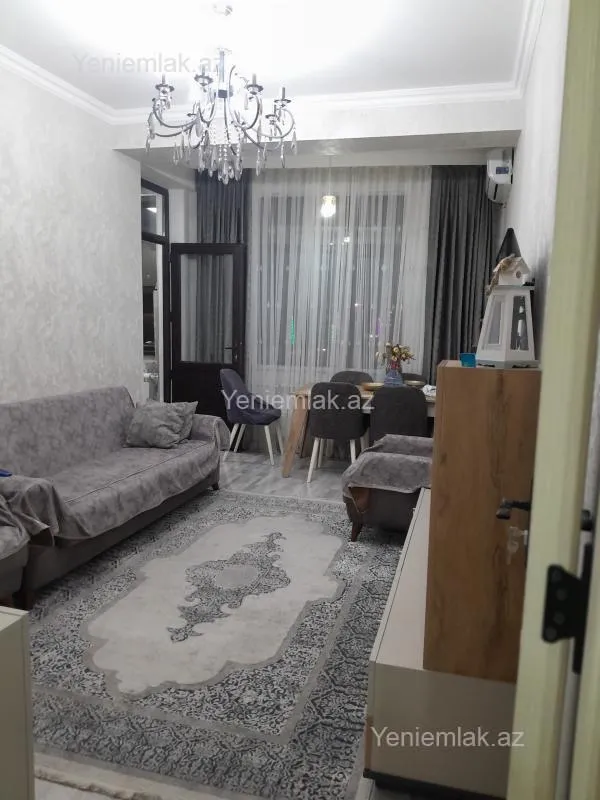 Satılır 2 otaqlı yeni tikili 60 m²