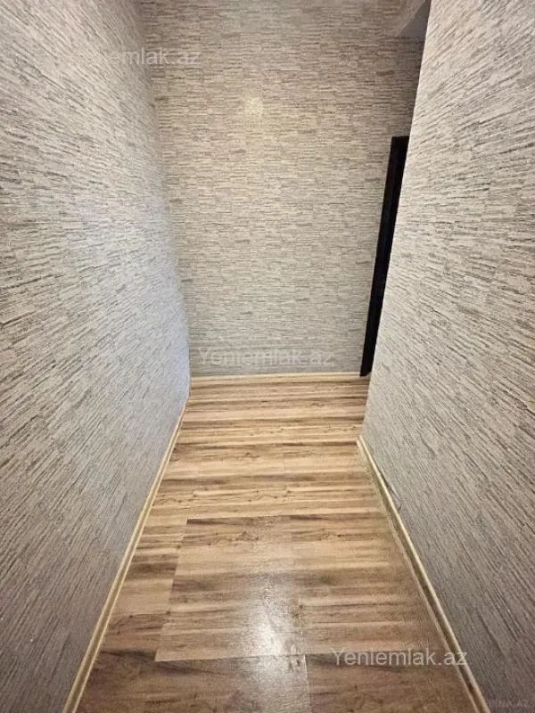 Satılır 2 otaqlı yeni tikili 65 m²