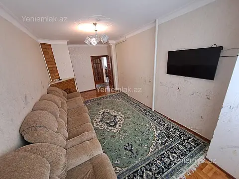 Satılır 5 otaqlı köhnə tikili 125 m²