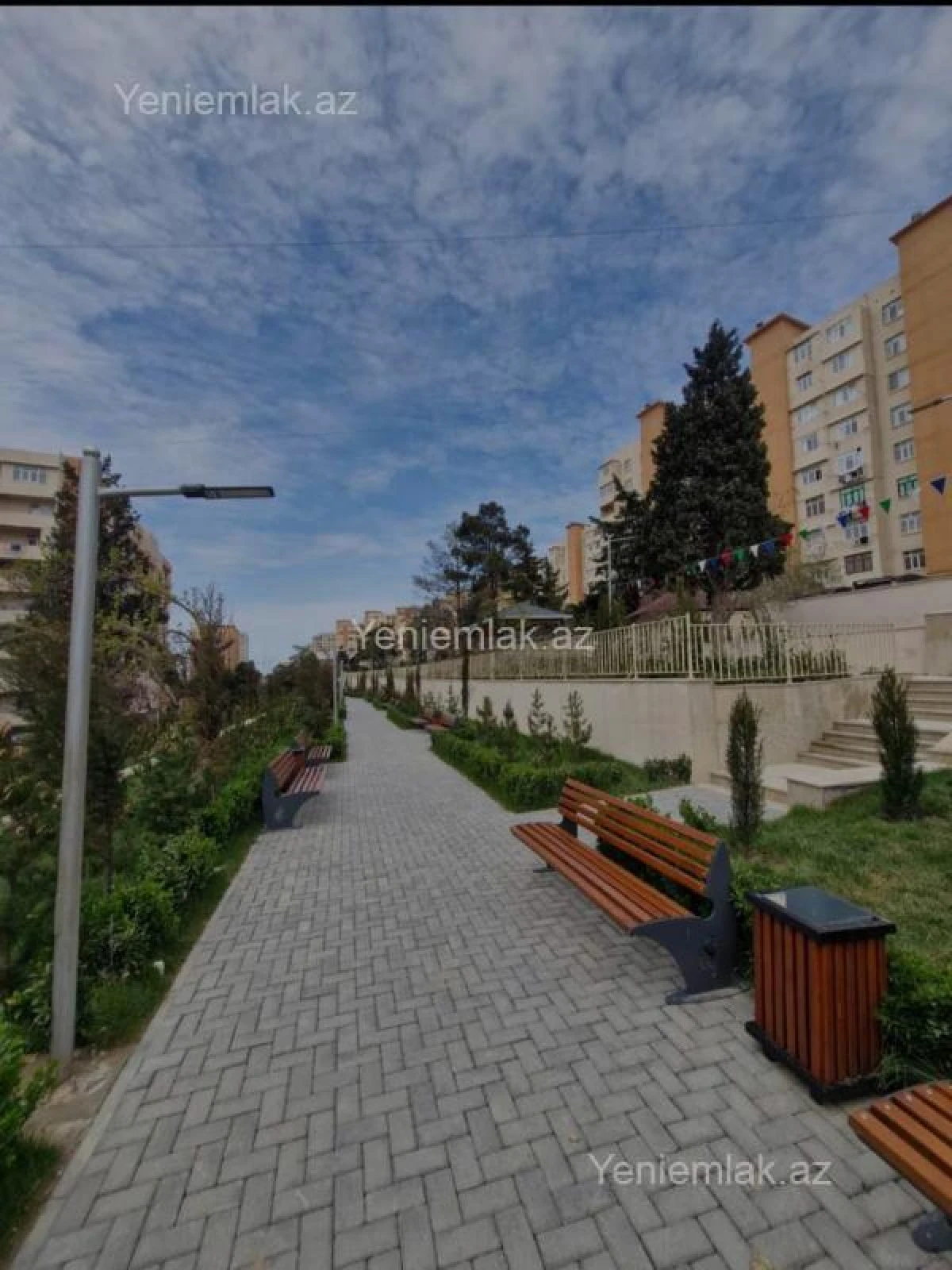 Satılır 5 otaqlı köhnə tikili 125 m²