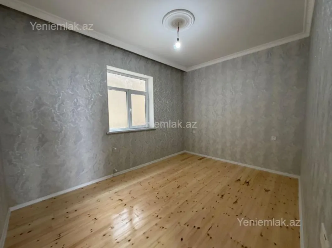 Satılır 3 otaqlı həyət evi 100 m²