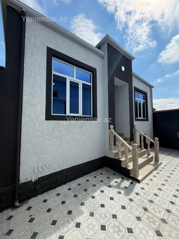 Satılır 3 otaqlı həyət evi 100 m²