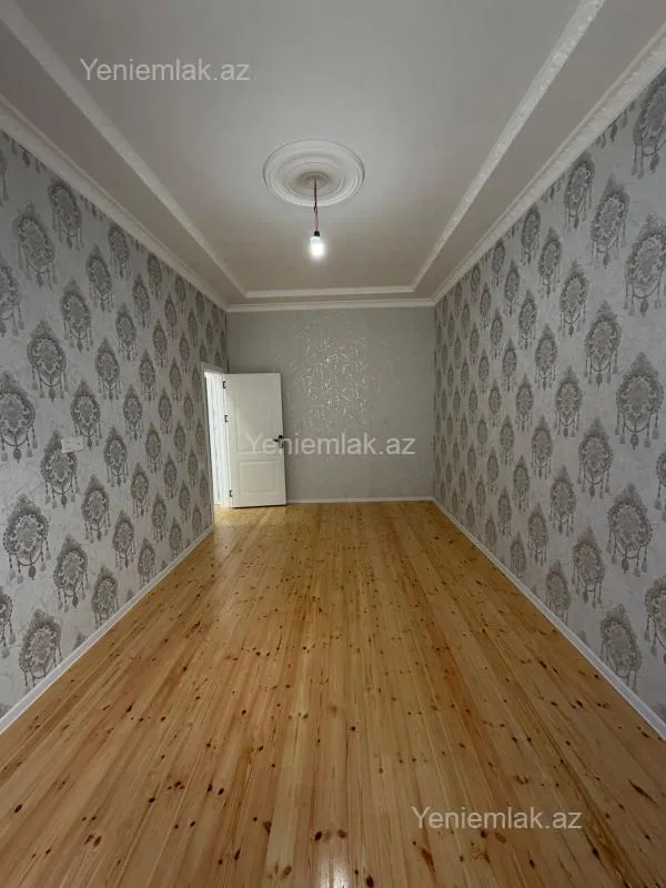 Satılır 3 otaqlı həyət evi 100 m²