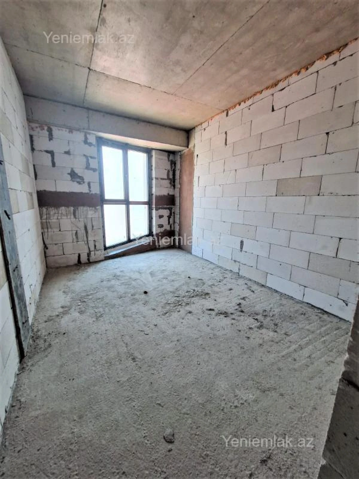 Satılır 3 otaqlı yeni tikili 174 m²