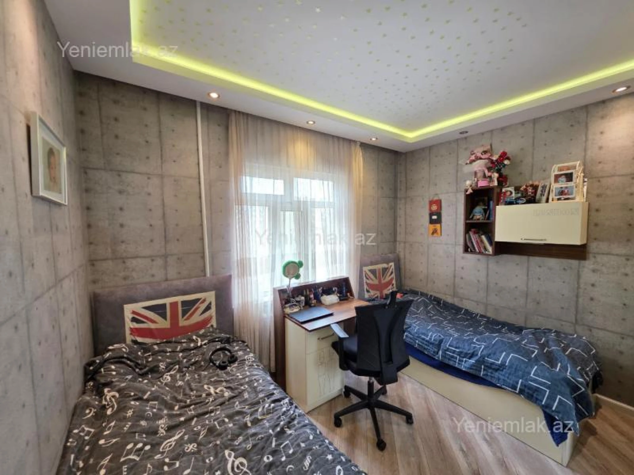 Satılır 3 otaqlı köhnə tikili 80 m²