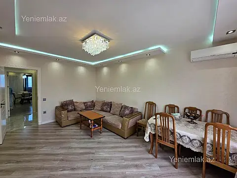 Satılır 3 otaqlı köhnə tikili 80 m²
