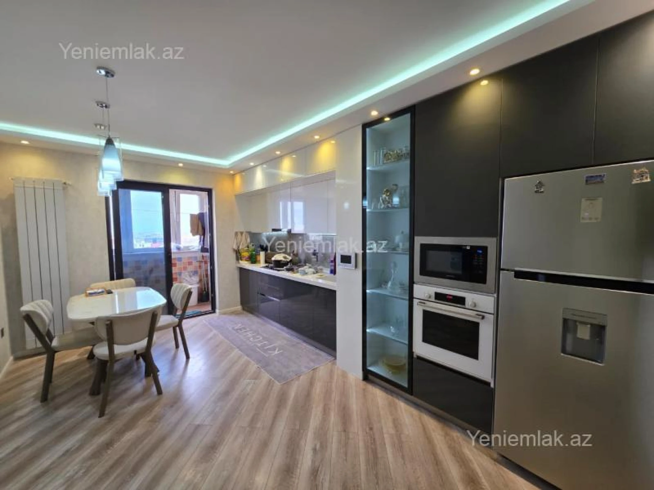 Satılır 3 otaqlı köhnə tikili 80 m²