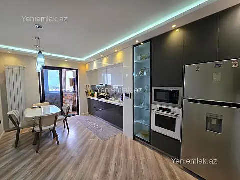 Satılır 3 otaqlı köhnə tikili 80 m² — Bakı, Suraxanı 3 otaq 80.00 m²