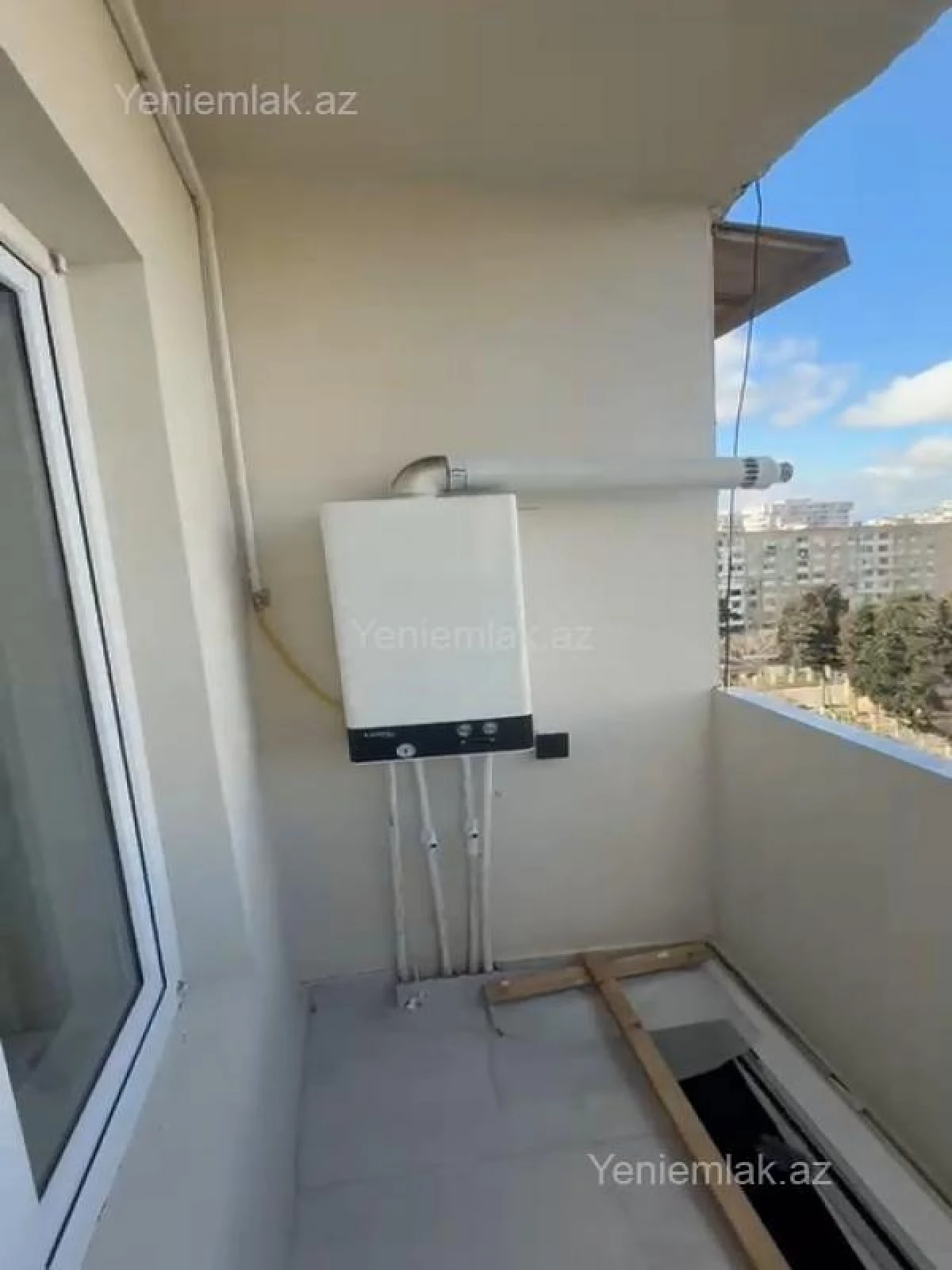Satılır 2 otaqlı köhnə tikili 45 m²