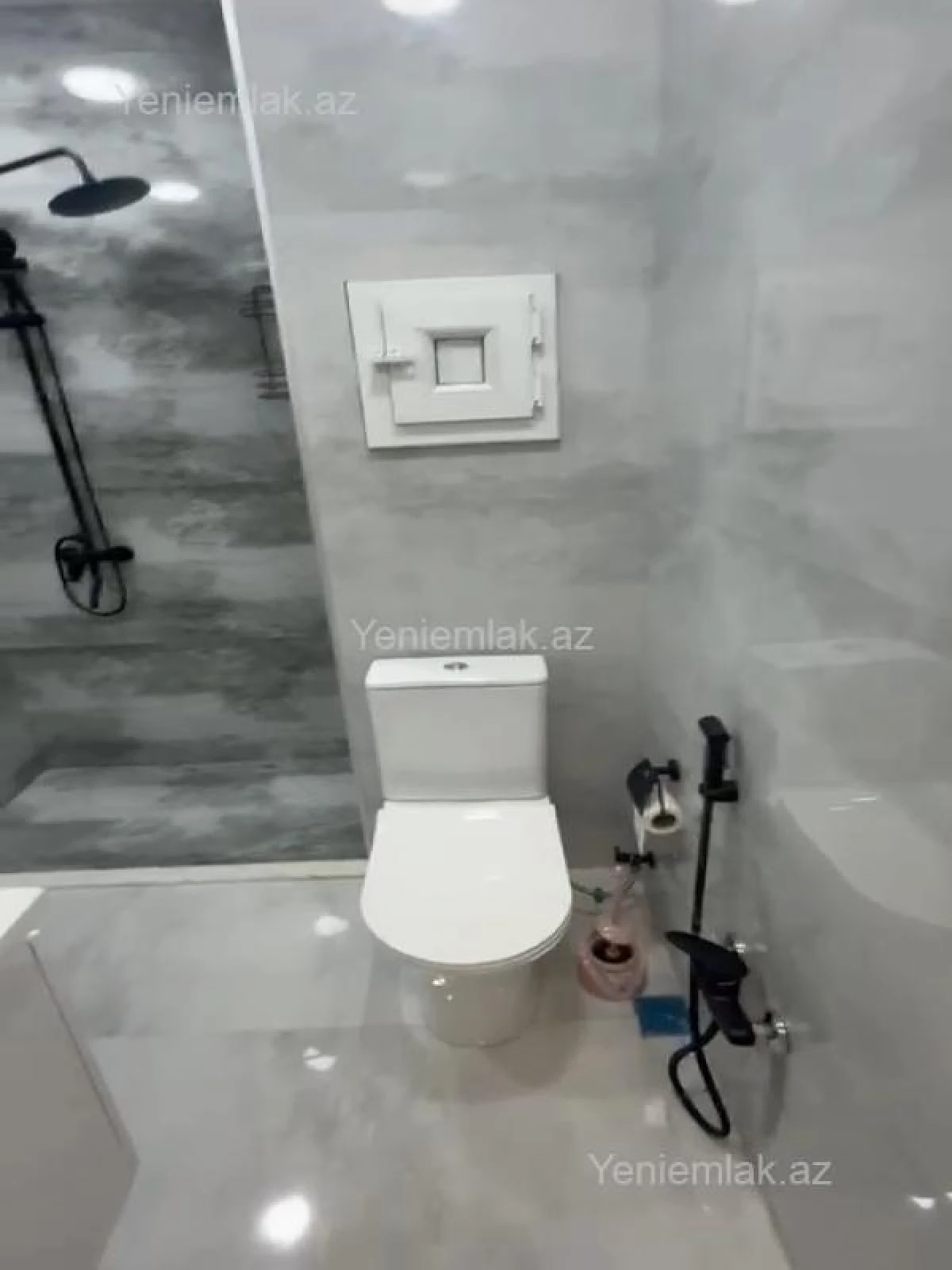 Satılır 2 otaqlı köhnə tikili 45 m²