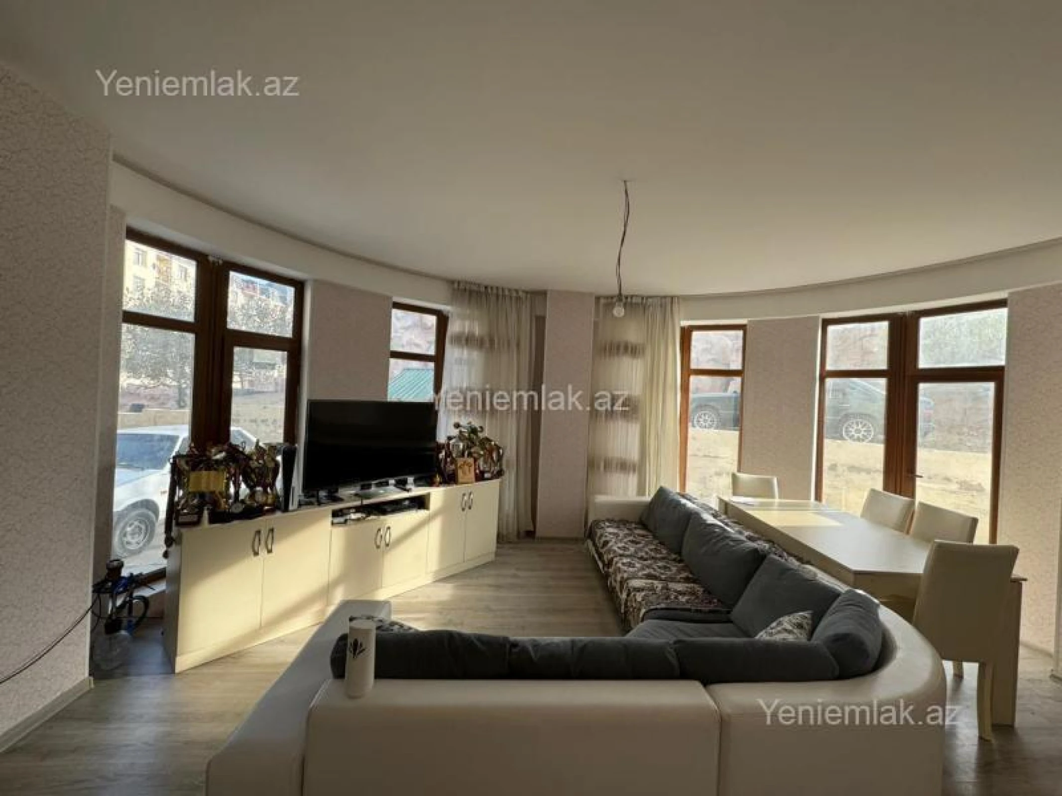 Satılır 2 otaqlı yeni tikili 68 m²