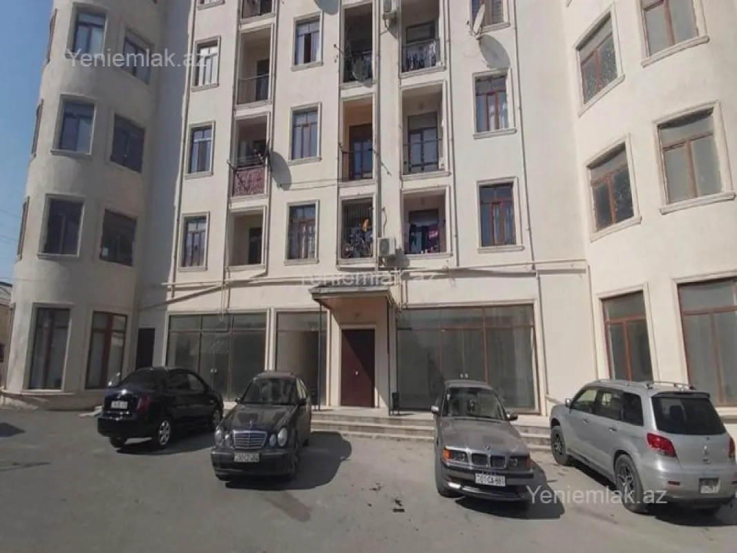 Satılır 2 otaqlı yeni tikili 68 m²