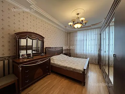 Satılır 4 otaqlı yeni tikili 185 m²