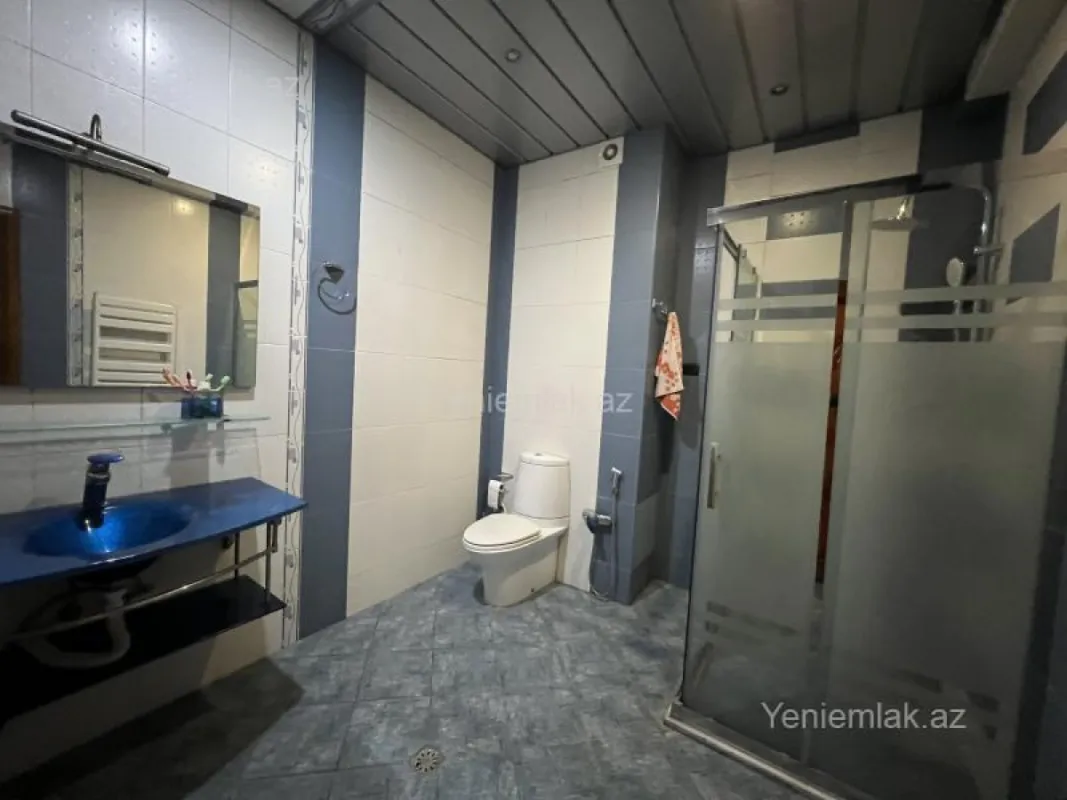 Satılır 4 otaqlı yeni tikili 185 m²