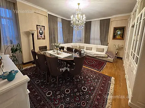 Satılır 3 otaqlı yeni tikili 160 m²
