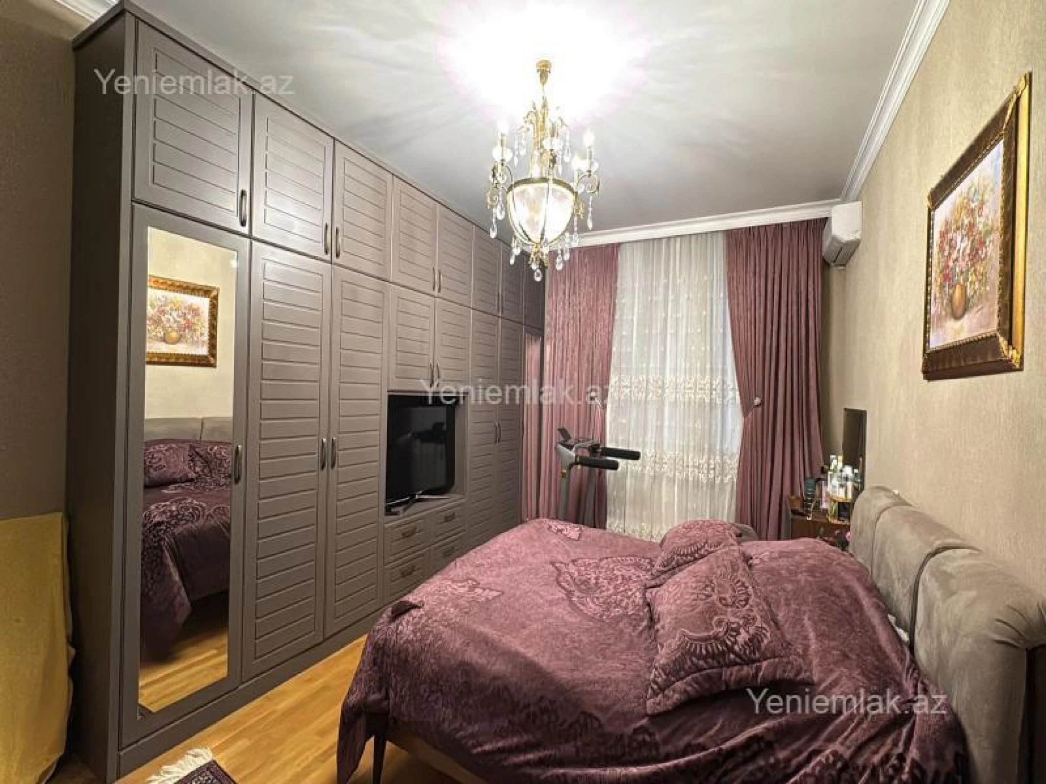 Satılır 3 otaqlı yeni tikili 160 m²