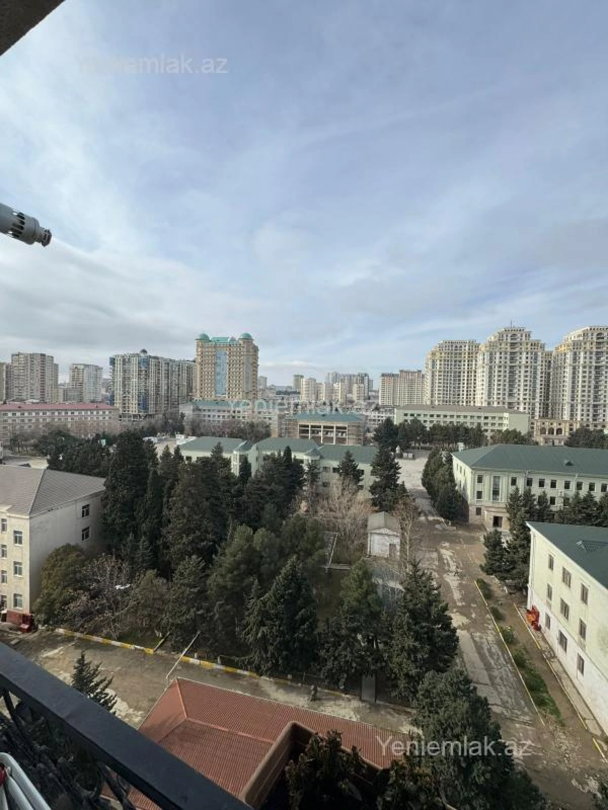 Satılır 3 otaqlı yeni tikili 160 m²