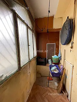 Satılır 3 otaqlı köhnə tikili 70 m²