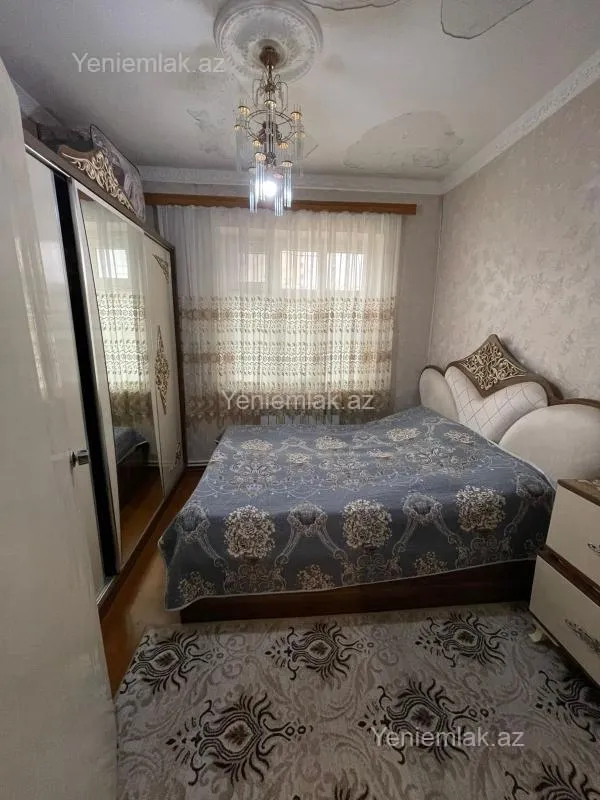 Satılır 3 otaqlı köhnə tikili 70 m²