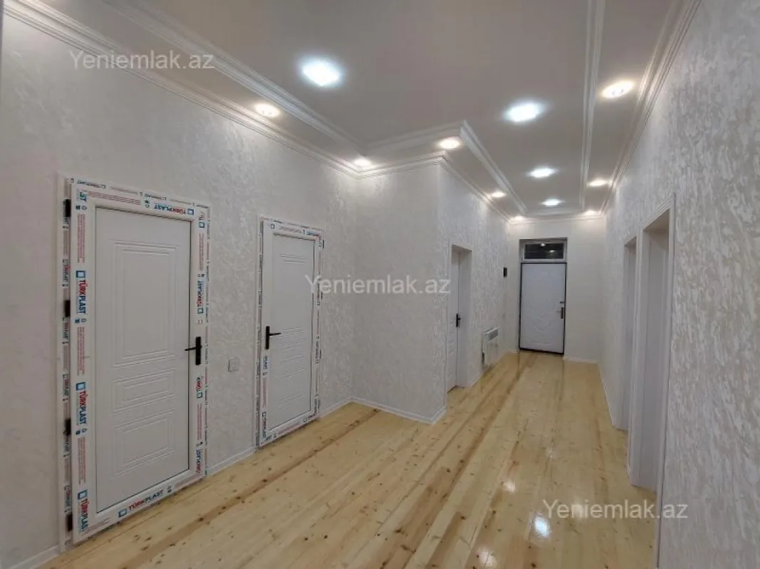 Satılır 4 otaqlı həyət evi 124 m²