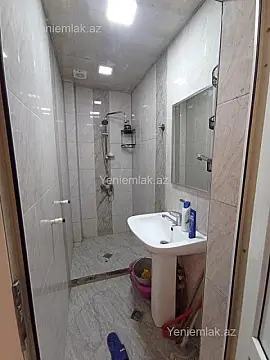 Satılır 3 otaqlı yeni tikili 60 m²