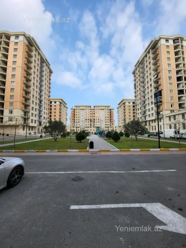 Satılır 2 otaqlı yeni tikili 98.5 m²