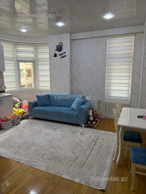 Satılır 2 otaqlı yeni tikili 100 m²