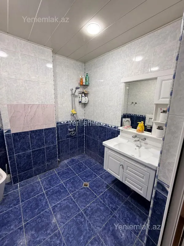 Satılır 2 otaqlı yeni tikili 100 m²