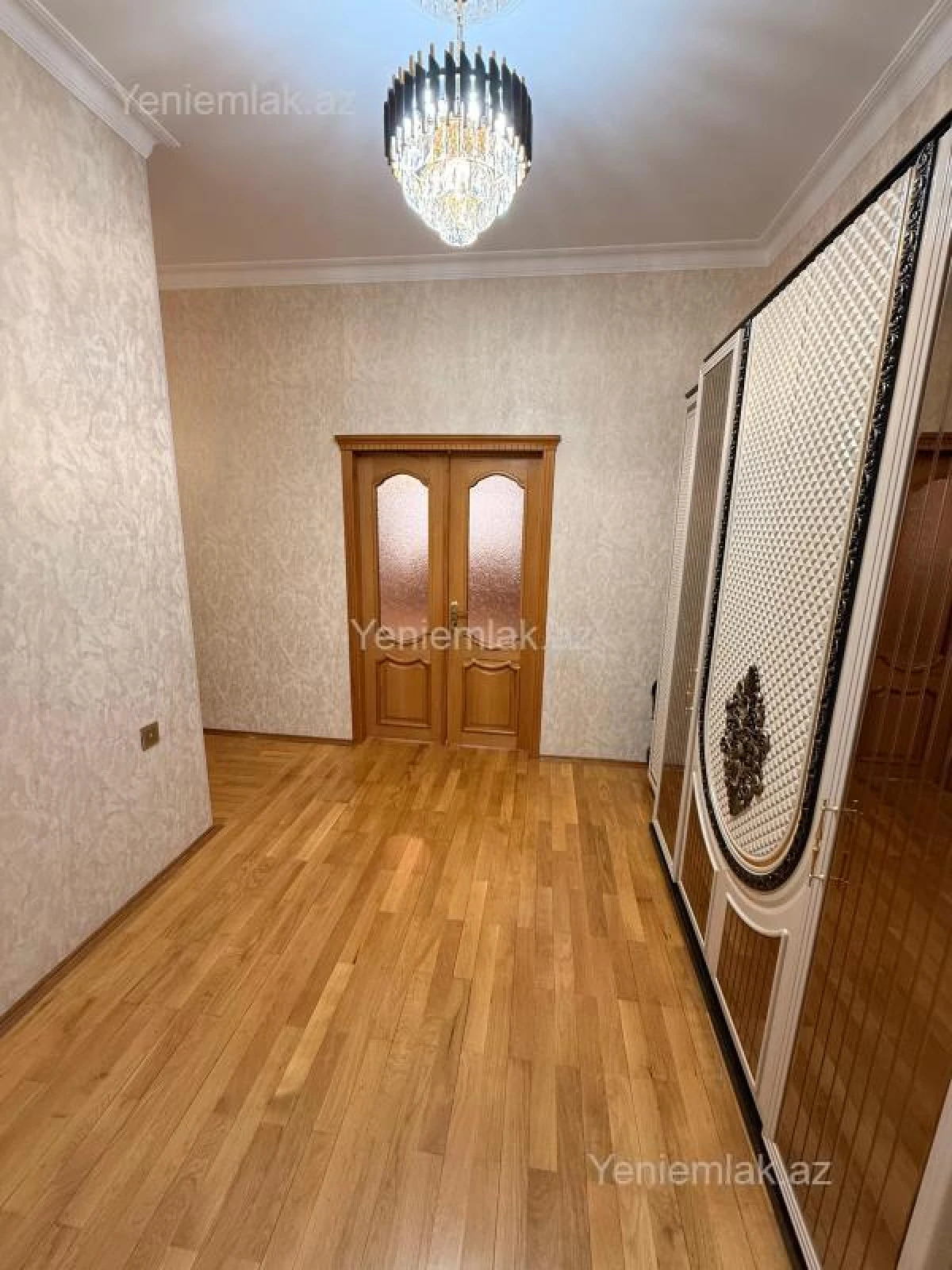 Satılır 2 otaqlı yeni tikili 100 m²