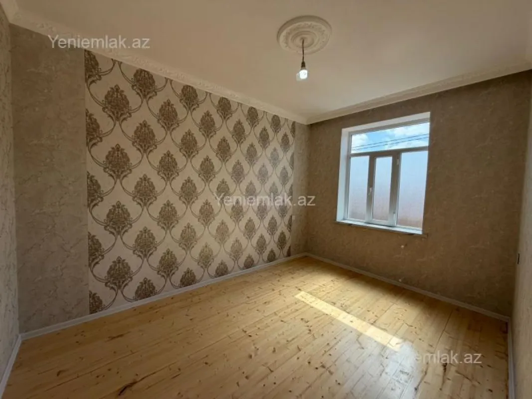 Satılır 4 otaqlı həyət evi 120 m²
