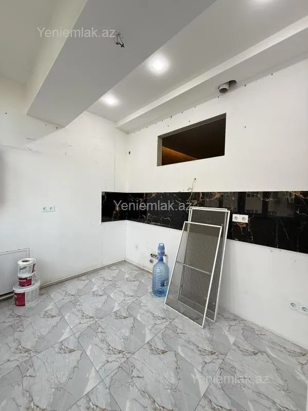 Satılır 2 otaqlı yeni tikili 64 m²