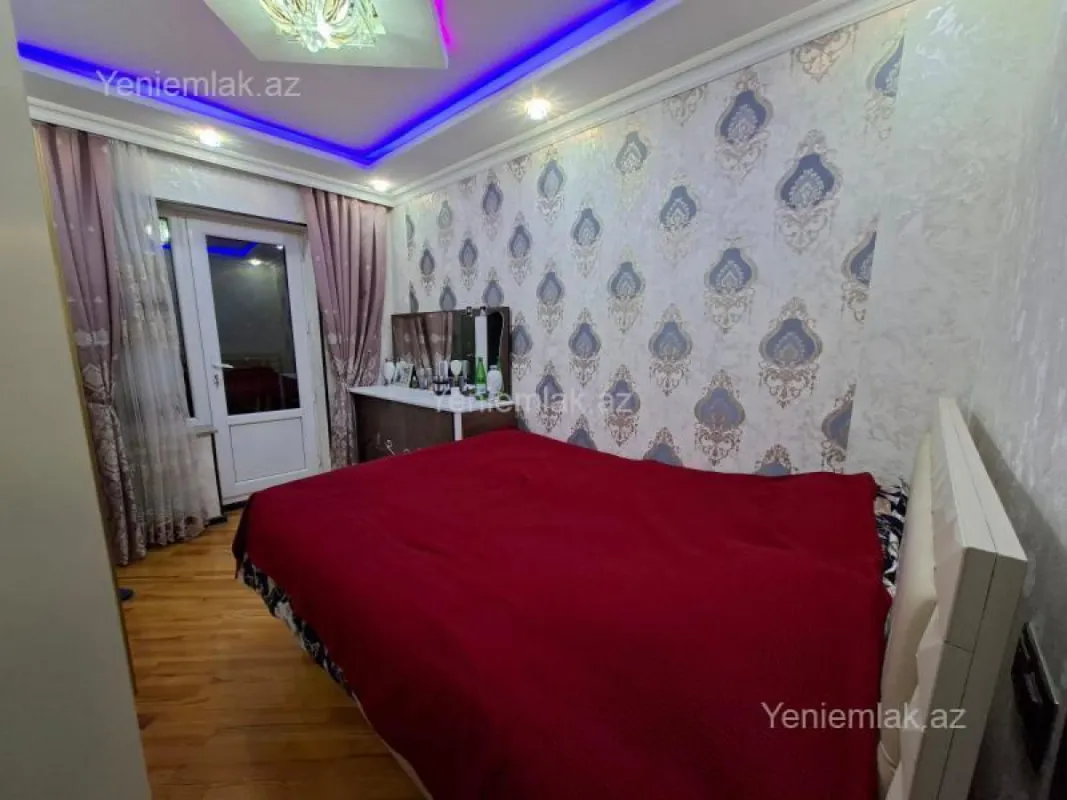 Satılır 3 otaqlı köhnə tikili 55 m²