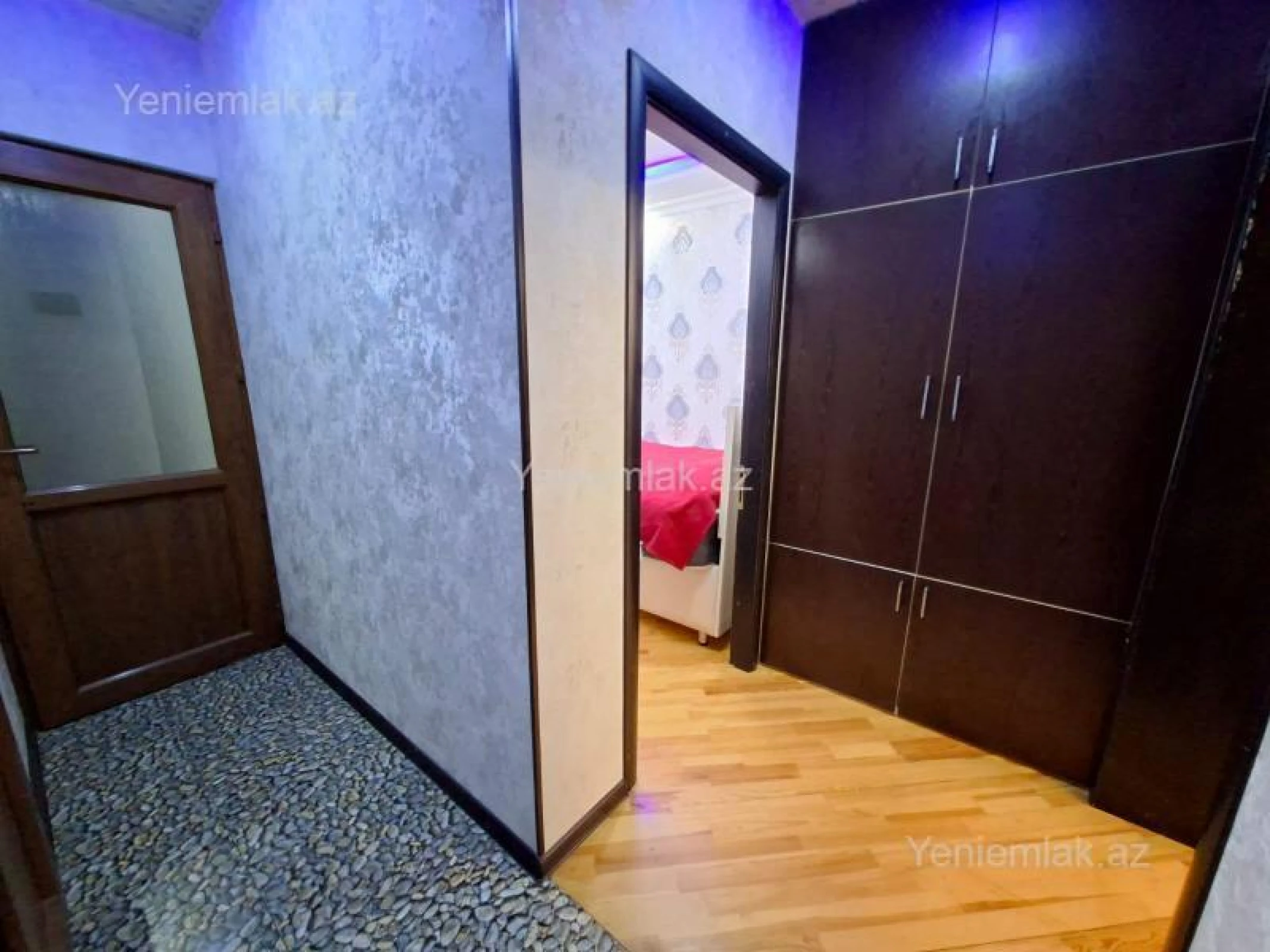 Satılır 3 otaqlı köhnə tikili 55 m²