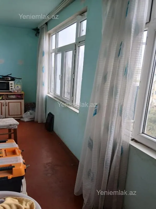 Satılır 3 otaqlı köhnə tikili 68 m²