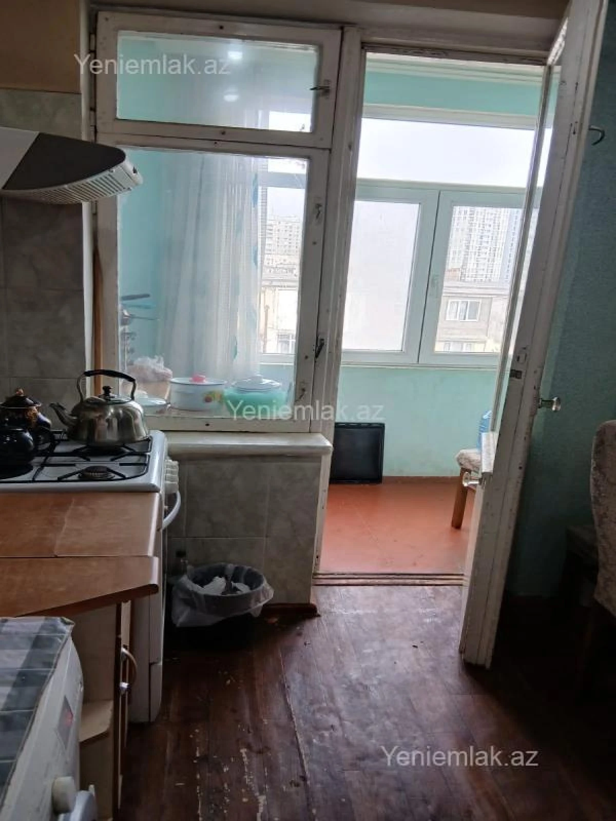 Satılır 3 otaqlı köhnə tikili 68 m²
