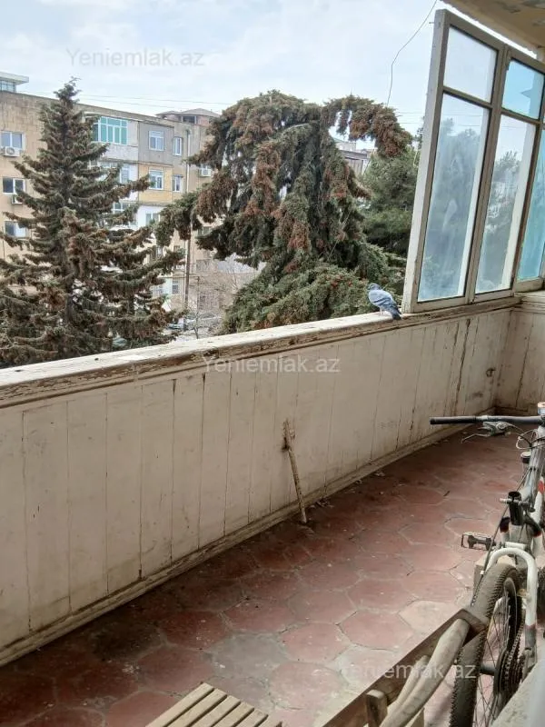 Satılır 3 otaqlı köhnə tikili 68 m²