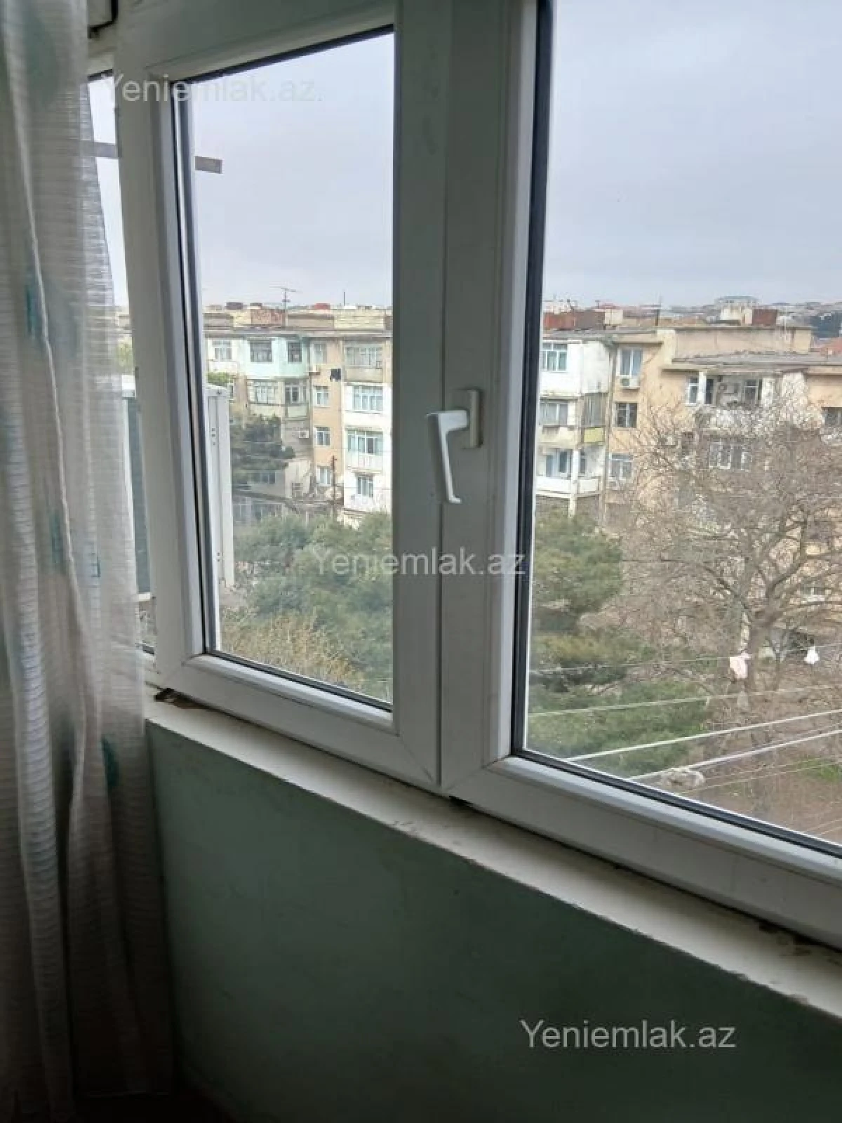 Satılır 3 otaqlı köhnə tikili 68 m²
