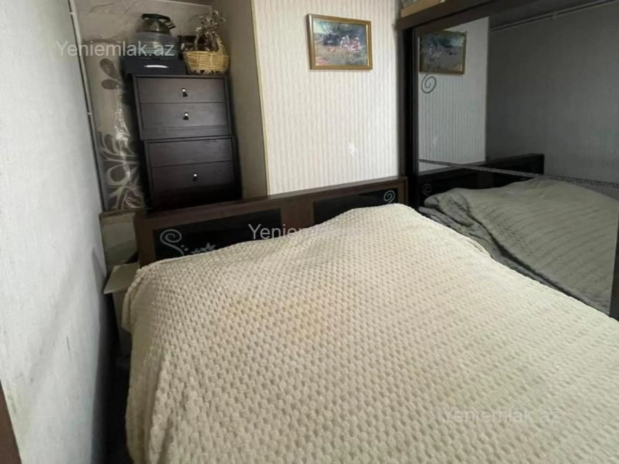 Satılır 1 otaqlı köhnə tikili 31 m²