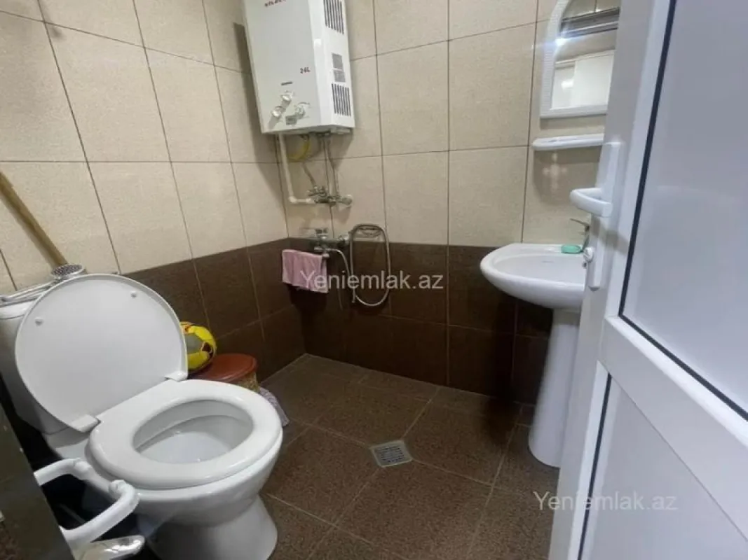 Satılır 1 otaqlı köhnə tikili 31 m²