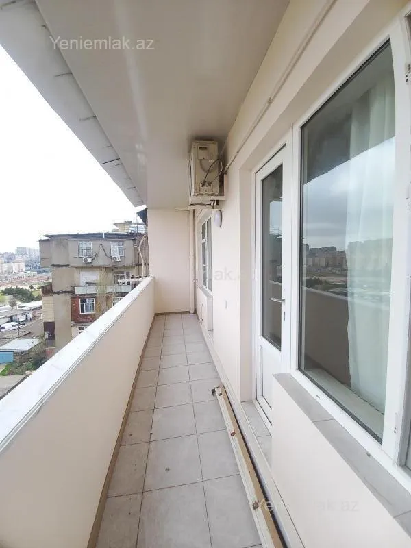 Satılır 3 otaqlı köhnə tikili 85 m²