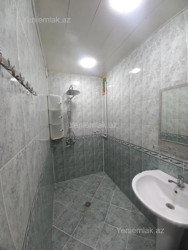 Satılır 3 otaqlı köhnə tikili 85 m²